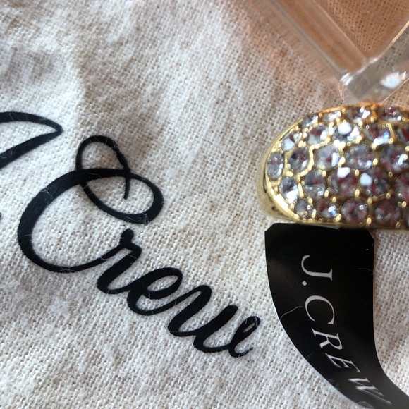 J Crew size 8 gold and rhinestone cocktail ring - Picture 3 of 4